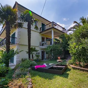 Apartman By The Sea Lovran, Opatija - 7837, Lovran