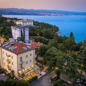 4* Hotel Eugenia